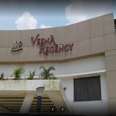 Veena Regency Hotel Chās Екстериор снимка